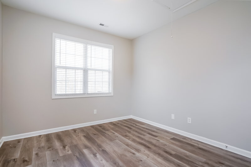 1,845/Mo, 2533 Friendly Trl Raleigh, NC 27610 Bedroom View 2