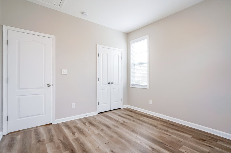 1,845/Mo, 2533 Friendly Trl Raleigh, NC 27610 Bedroom View 3