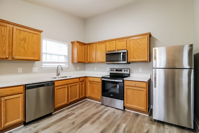 1,945/Mo, 232 N Weststone Blvd Fuquay Varina, NC 27526 Kitchen View 2