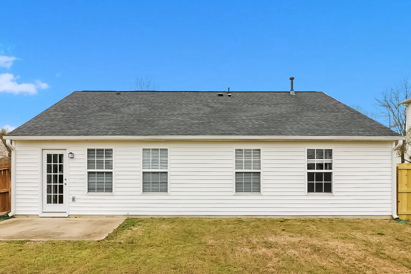 1,945/Mo, 232 N Weststone Blvd Fuquay Varina, NC 27526 Rear View