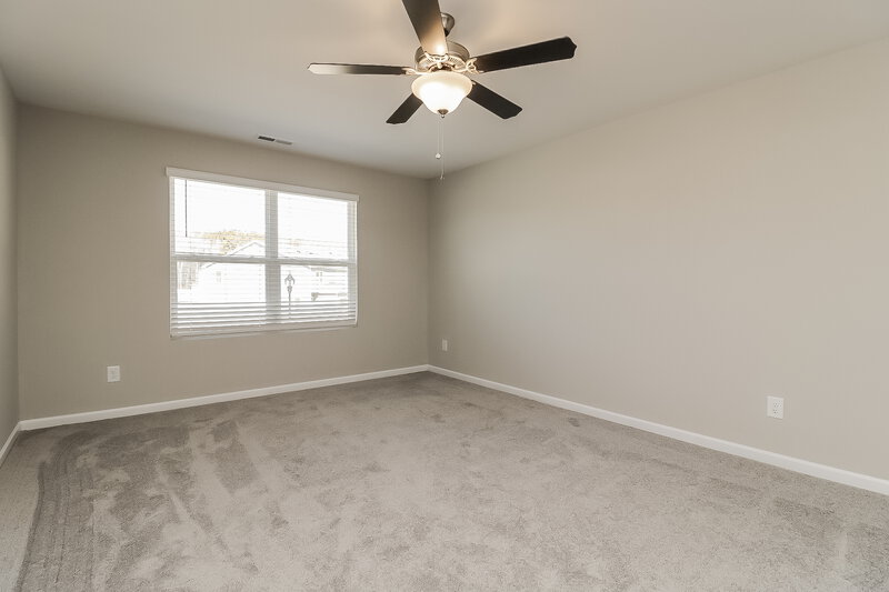 1,670/Mo, 548 Wendell Falls Pkwy Wendell, NC 27591 Main Bedroom View