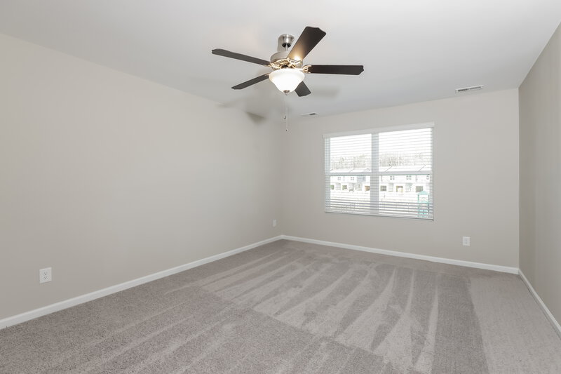 1,575/Mo, 606 Wendell Falls Pkwy Wendell, NC 27591 Main Bedroom View