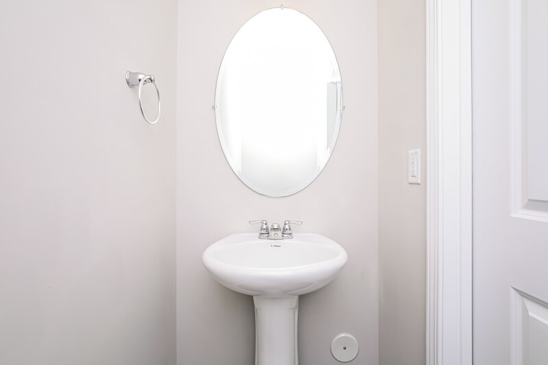 1,740/Mo, 622 Wendell Falls Pkwy Wendell, NC 27591 Bathroom View 3