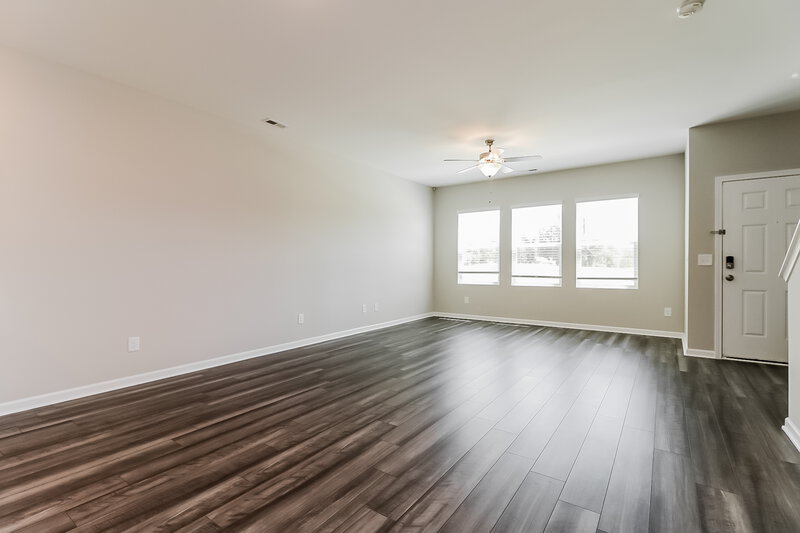 1,975/Mo, 628 Wendell Falls Pkwy Wendell, NC 27591 Living Room View 2