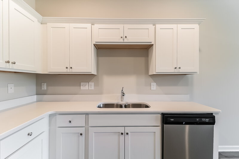 1,975/Mo, 628 Wendell Falls Pkwy Wendell, NC 27591 Kitchen View 2