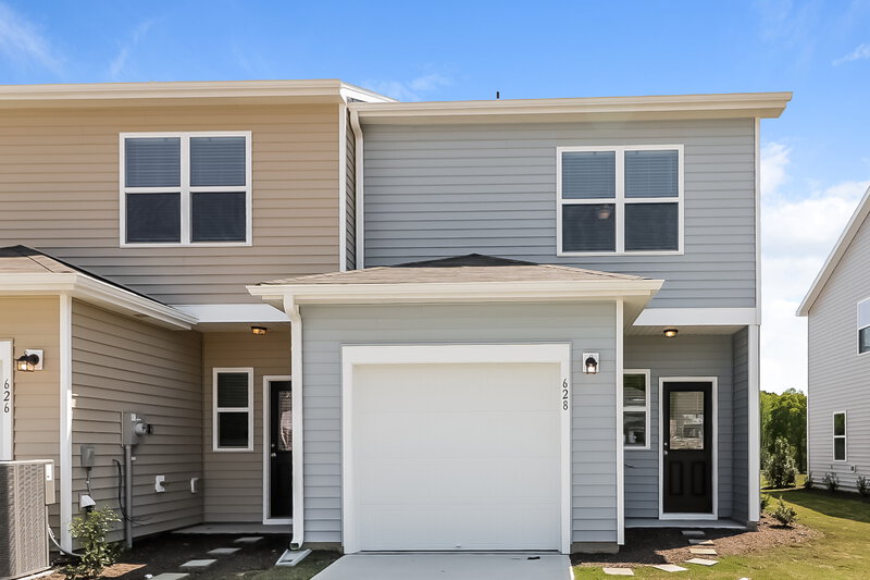 1,975/Mo, 628 Wendell Falls Pkwy Wendell, NC 27591 Front View