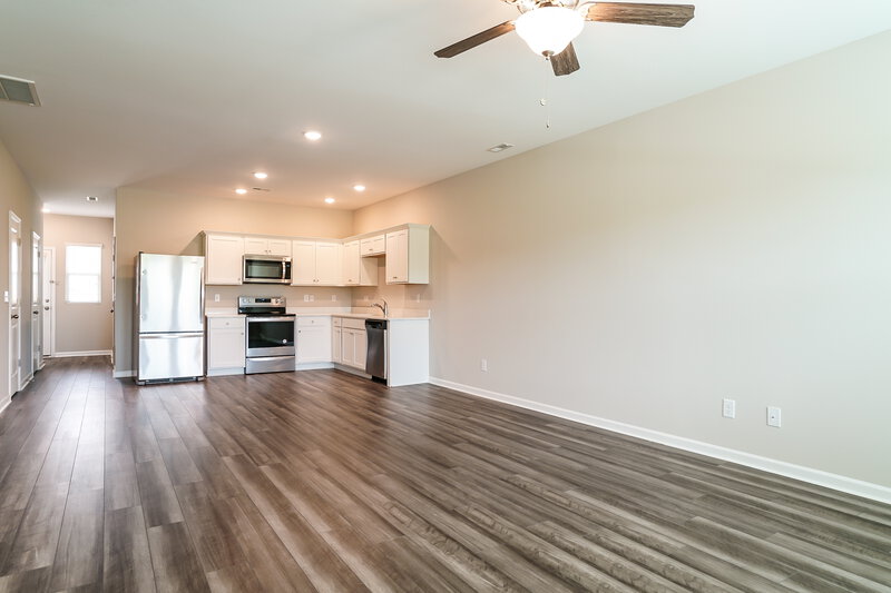 2,340/Mo, 632 Wendell Falls Pkwy Wendell, NC 27591 Dining Room View