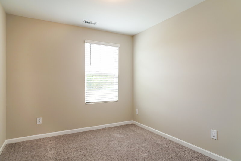 2,340/Mo, 632 Wendell Falls Pkwy Wendell, NC 27591 Bedroom View
