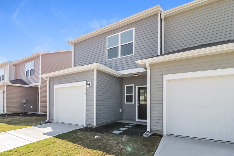 1,765/Mo, 642 Wendell Falls Pkwy Wendell, NC 27591 Rear View 2