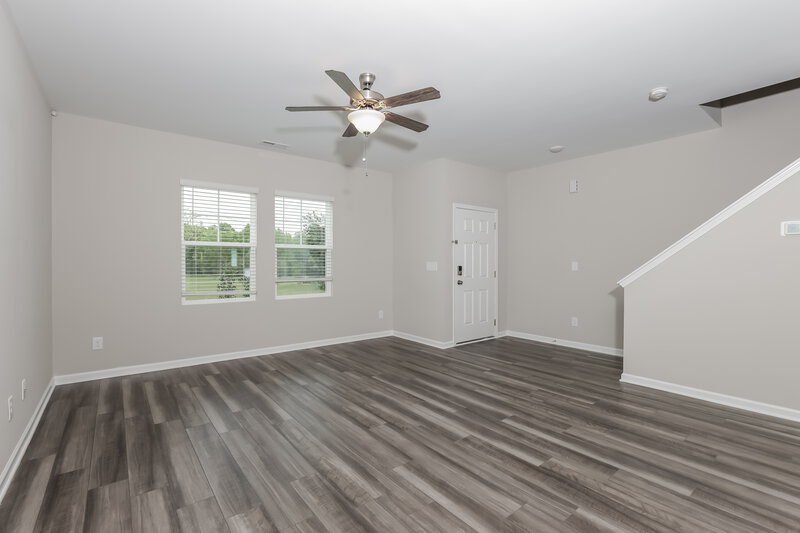 1,665/Mo, 644 Wendell Falls Pkwy Wendell, NC 27591 Living Room View