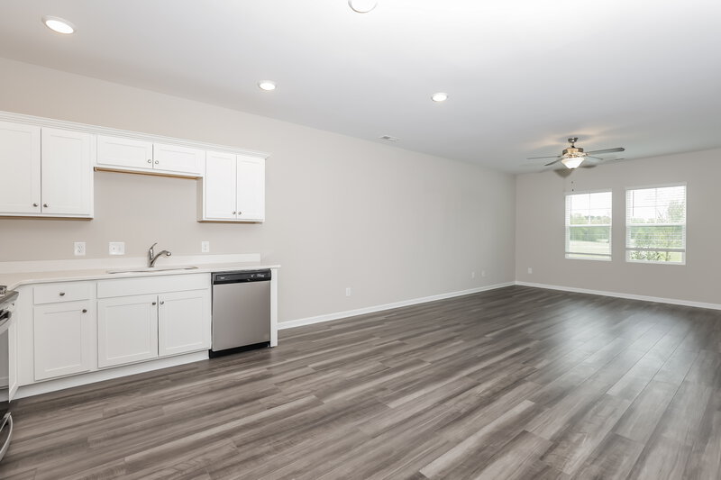 1,665/Mo, 644 Wendell Falls Pkwy Wendell, NC 27591 Dining Room View 2