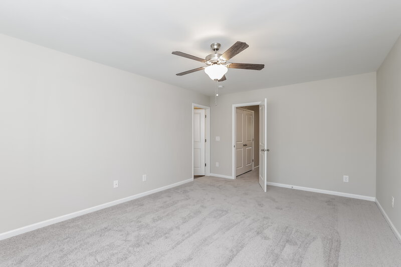 1,665/Mo, 644 Wendell Falls Pkwy Wendell, NC 27591 Main Bedroom View 2