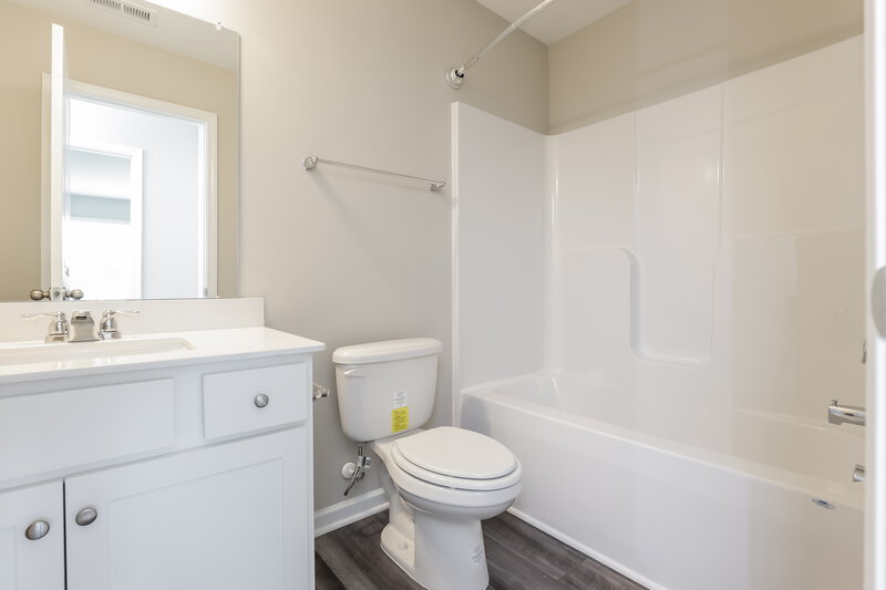 1,665/Mo, 644 Wendell Falls Pkwy Wendell, NC 27591 Bathroom View