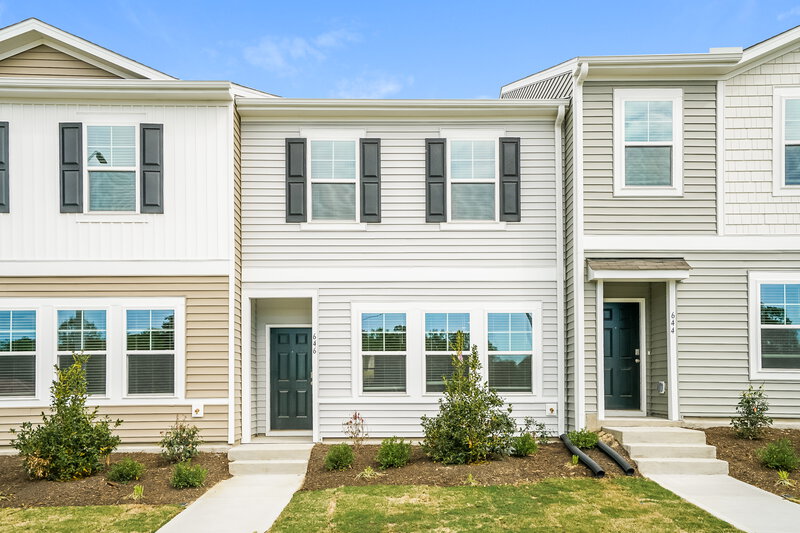 1,435/Mo, 646 Wendell Falls Pkwy Wendell, NC 27591 External View