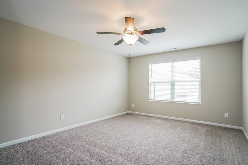 1,435/Mo, 646 Wendell Falls Pkwy Wendell, NC 27591 Main Bedroom View