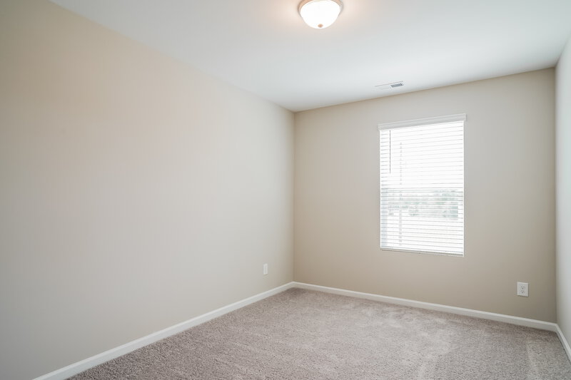1,435/Mo, 646 Wendell Falls Pkwy Wendell, NC 27591 Bedroom View 3