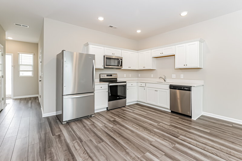 1,710/Mo, 648 Wendell Falls Pkwy Wendell, NC 27591 Kitchen View
