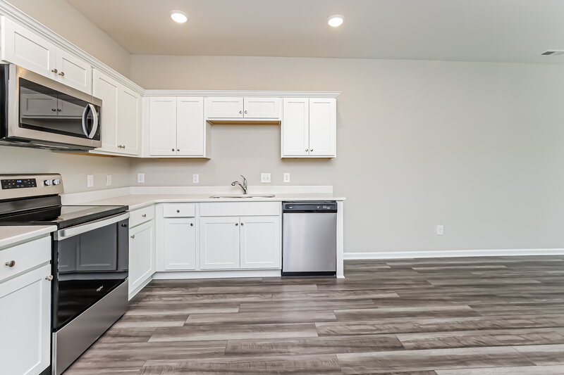 1,710/Mo, 648 Wendell Falls Pkwy Wendell, NC 27591 Kitchen View 2
