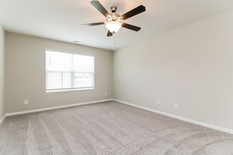 1,625/Mo, 650 Wendell Falls Pkwy Wendell, NC 27591 Main Bedroom View 2