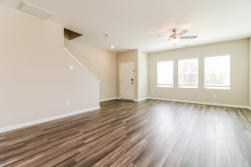 1,830/Mo, 652 Wendell Falls Pkwy Wendell, NC 27591 Living Room View