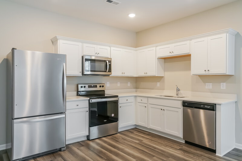 1,565/Mo, 385 Stone Arbor Way Wendell, NC 27591 Kitchen View