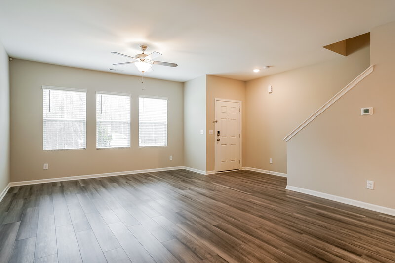 2,490/Mo, 381 Stone Arbor Way Wendell, NC 27591 Living Room View