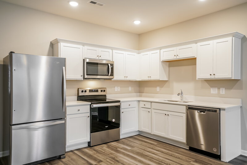 1,645/Mo, 375 Stone Arbor Way Wendell, NC 27591 Kitchen View