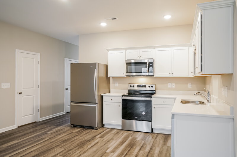 1,645/Mo, 375 Stone Arbor Way Wendell, NC 27591 Kitchen View 2