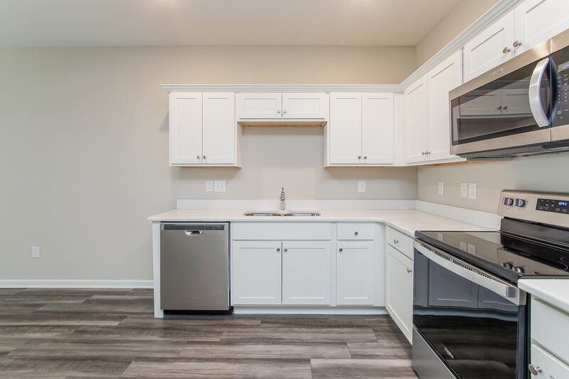 1,775/Mo, 349 Stone Arbor Way Wendell, NC 27591 Kitchen View 2