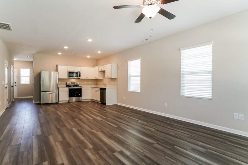 2,340/Mo, 321 Stone Arbor Way Wendell, NC 27591 Living Room View 4