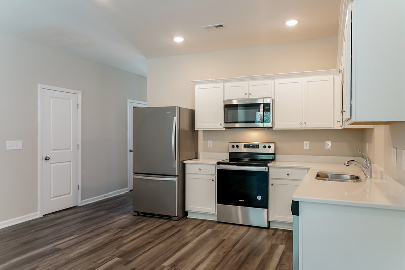 2,340/Mo, 321 Stone Arbor Way Wendell, NC 27591 Kitchen View 2