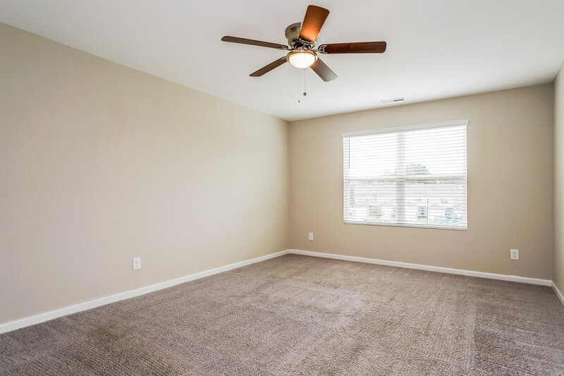 1,625/Mo, 309 Stone Arbor Way Wendell, NC 27591 Main Bedroom View