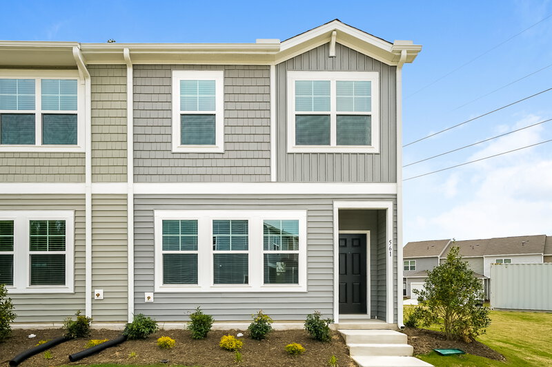 1,555/Mo, 561 Landing View Drive Wendell, NC 27591 External View