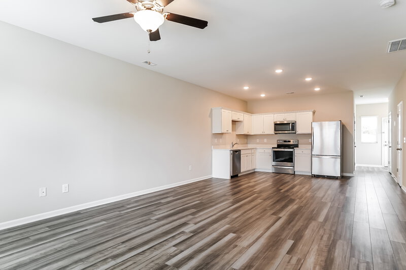 1,555/Mo, 561 Landing View Drive Wendell, NC 27591 Dining Room View