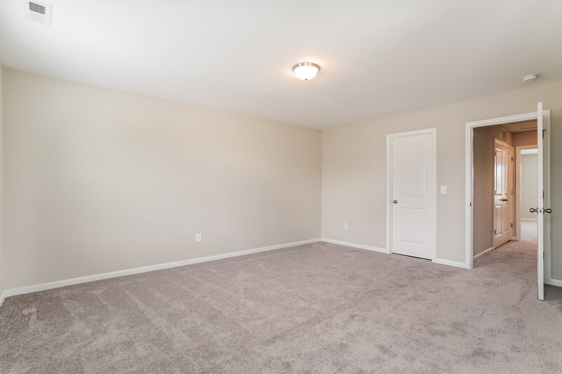 1,555/Mo, 561 Landing View Drive Wendell, NC 27591 Bedroom View 3