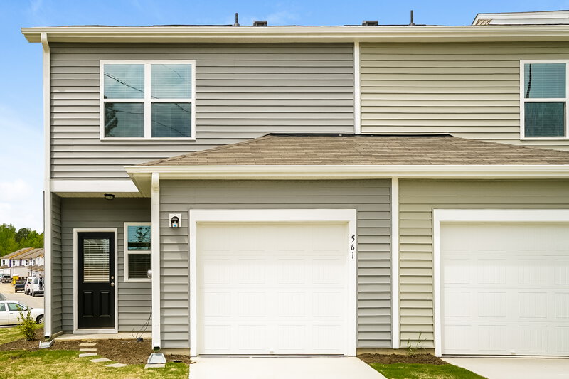 1,555/Mo, 561 Landing View Drive Wendell, NC 27591 Rear View