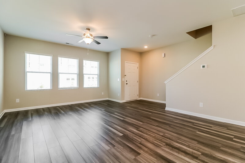 1,935/Mo, 539 Landing View Drive Wendell, NC 27591 Living Room View 2