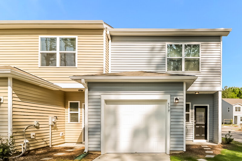 1,935/Mo, 539 Landing View Drive Wendell, NC 27591 Rear View