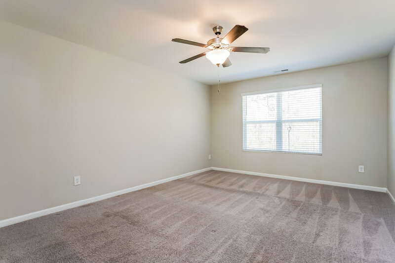 1,740/Mo, 524 Landing View Drive Wendell, NC 27591 Living Room View