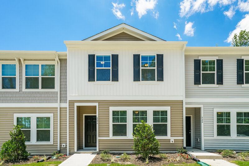 1,670/Mo, 526 Landing View Drive Wendell, NC 27591 External View