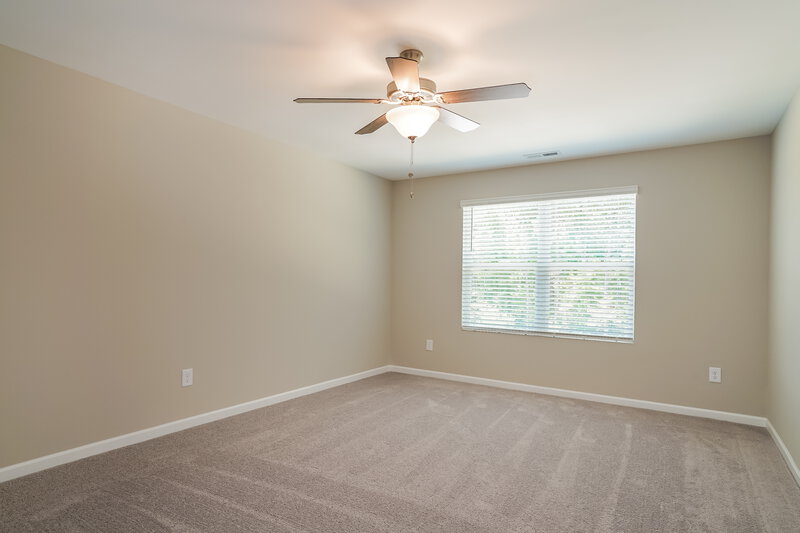 1,670/Mo, 526 Landing View Drive Wendell, NC 27591 Main Bedroom View