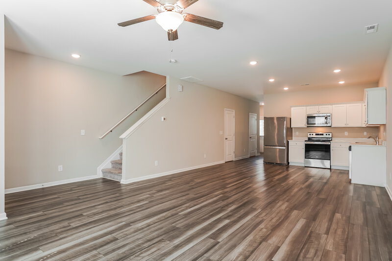 1,685/Mo, 542 Landing View Drive Wendell, NC 27591 Living Room View 2