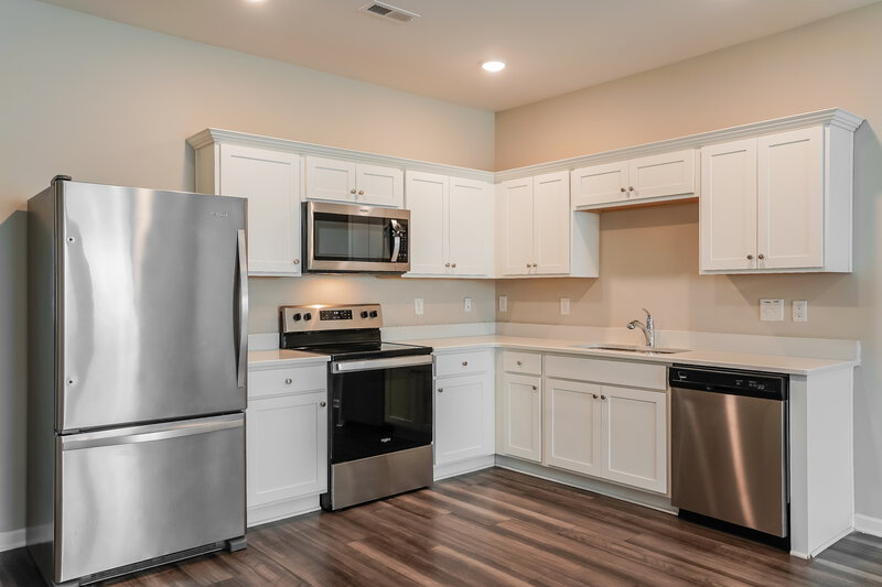 1,685/Mo, 542 Landing View Drive Wendell, NC 27591 Kitchen View