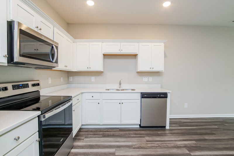 1,885/Mo, 542 Landing View Drive Wendell, NC 27591 Kitchen View 3