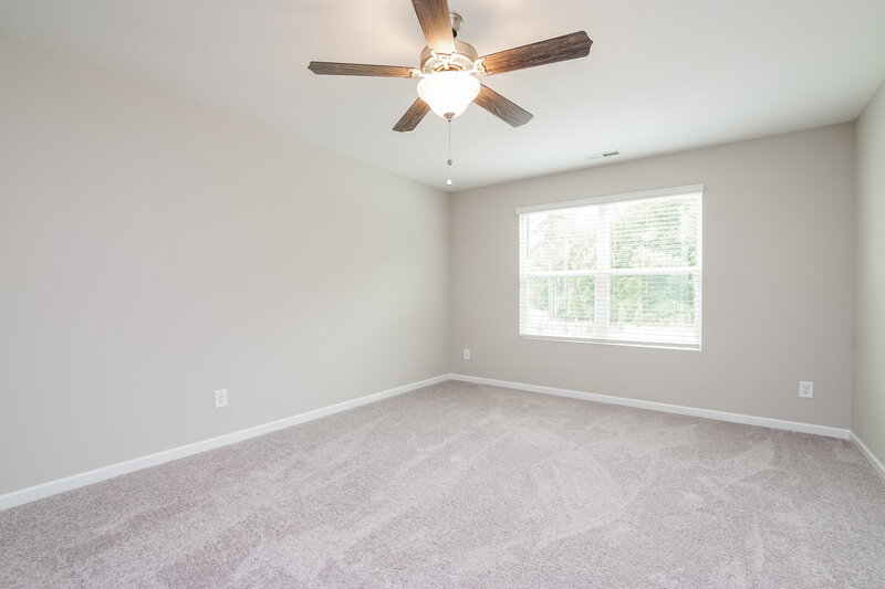 1,885/Mo, 542 Landing View Drive Wendell, NC 27591 Main Bedroom View