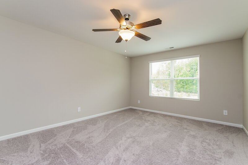 1,725/Mo, 544 Landing View Drive Wendell, NC 27591 Main Bedroom View