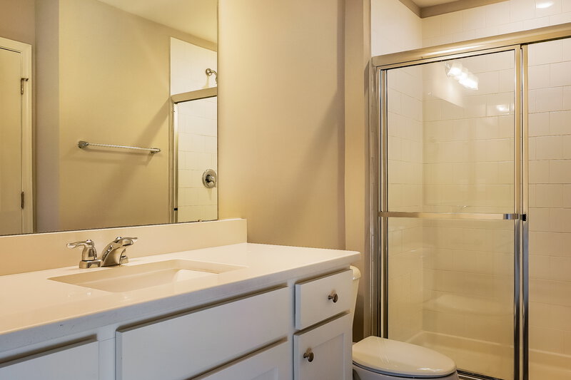 1,630/Mo, 544 Landing View Drive Wendell, NC 27591 Bathroom View