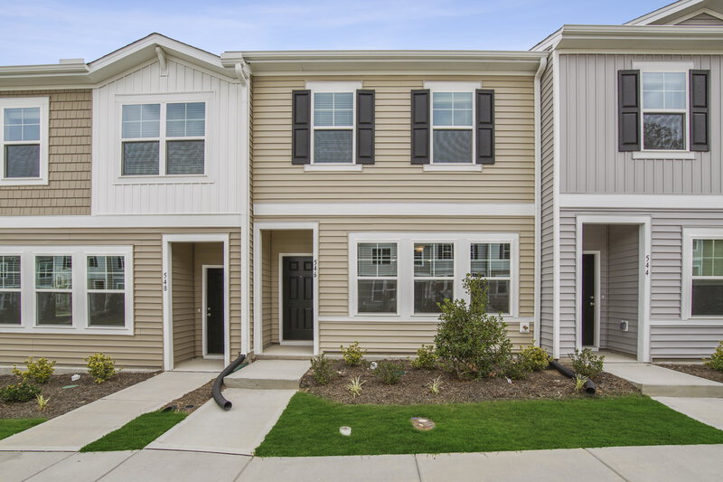 1,675/Mo, 546 Landing View Drive Wendell, NC 27591 External View