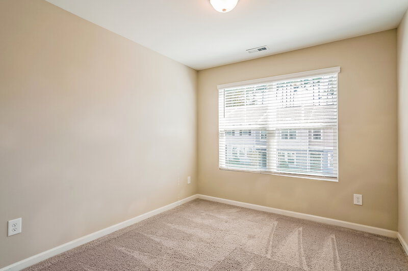 1,650/Mo, 548 Landing View Drive Wendell, NC 27591 Bedroom View 3