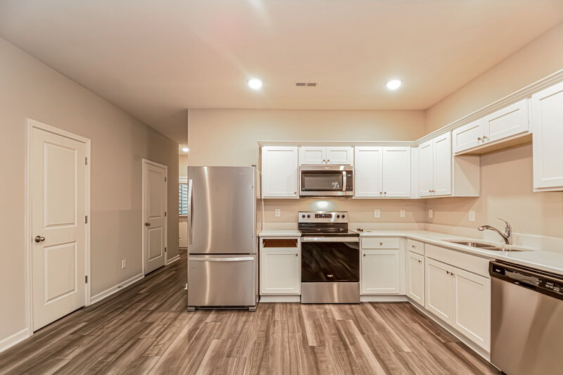 1,760/Mo, 342 Stone Arbor Way Wendell, NC 27591 Kitchen View